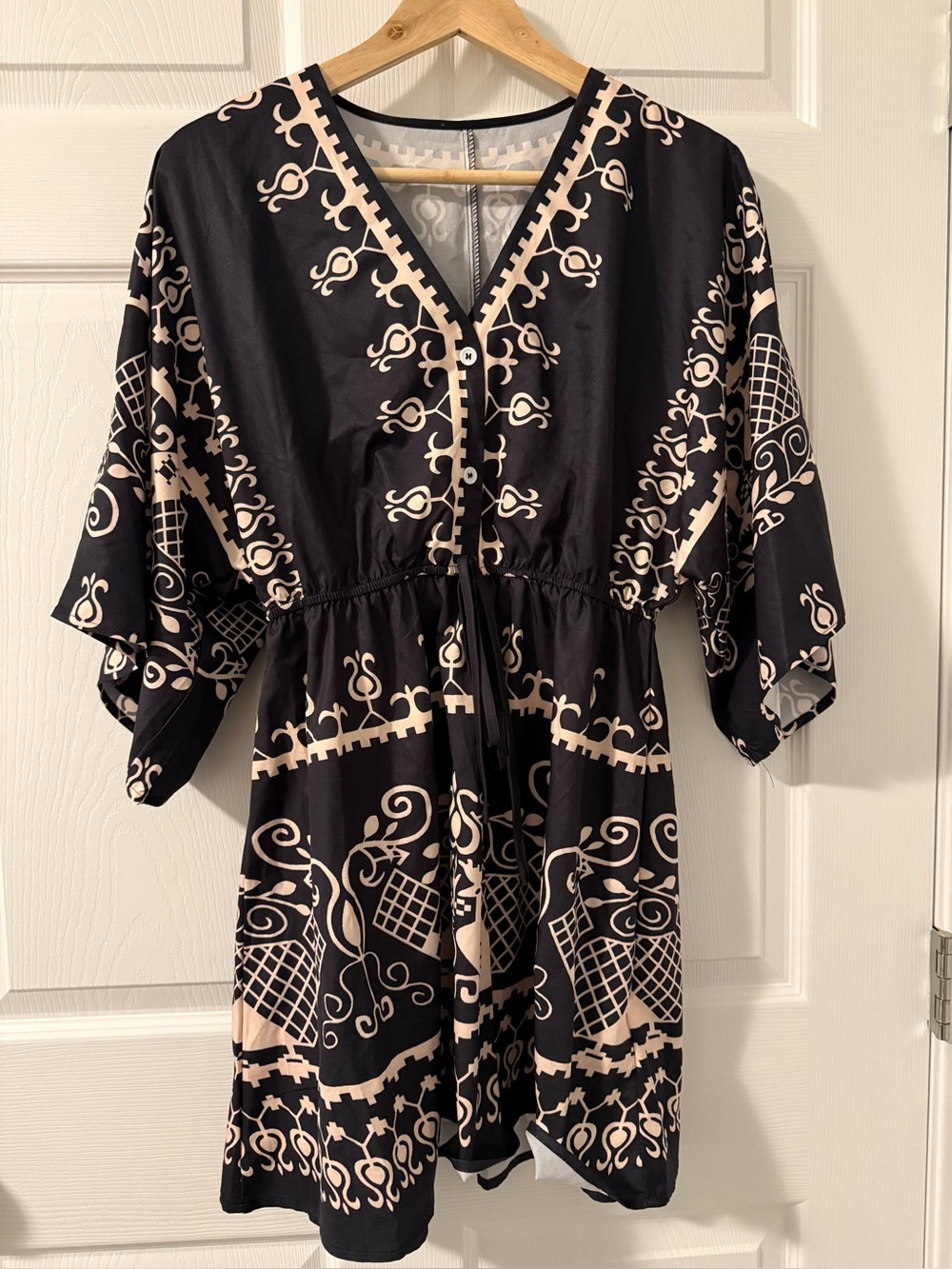 SHEIN Black & Beige Boho Print Mini Dress Kimono Sleeves Size Medium